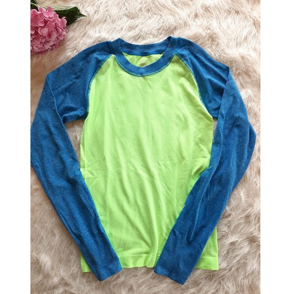 Climawear Seamless blue/yallow long sleeve top Size: S/M - Picture 2 of 6